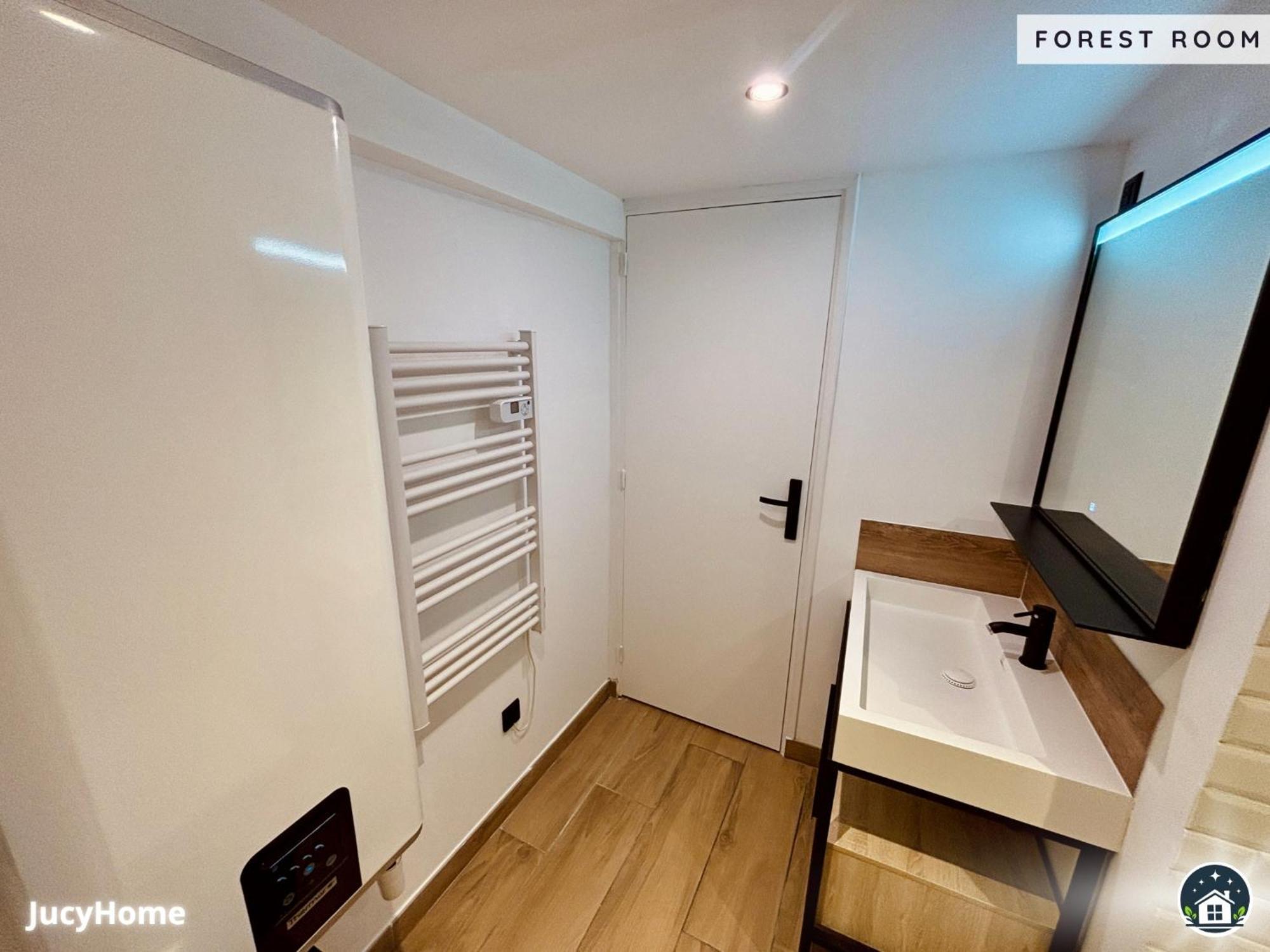 Forest Valenciennes Exterior foto
